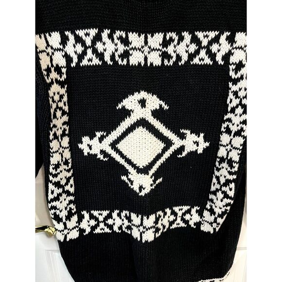 Vintage Sk Wear Black & White Geometric Ramie Blend Sweater Size Small Petite - Picture 2 of 8